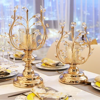 Európske ľahké luxusné retro kovový svietnik dekorácie stola romantickú večeru pri sviečkach domáce dekorácie svietniky